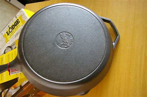 dating lodge cookware